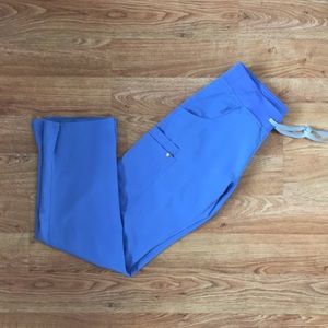 Figs: kade bottoms petite